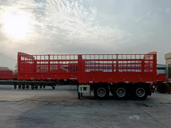 仓栅式半挂车